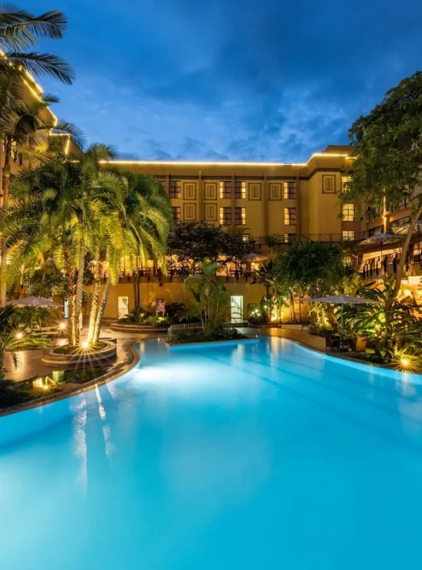 6-Day Luxury Rwanda Safari: Gorillas & Akagera Big Five