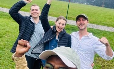 gorilla trekking Rwanda day trip